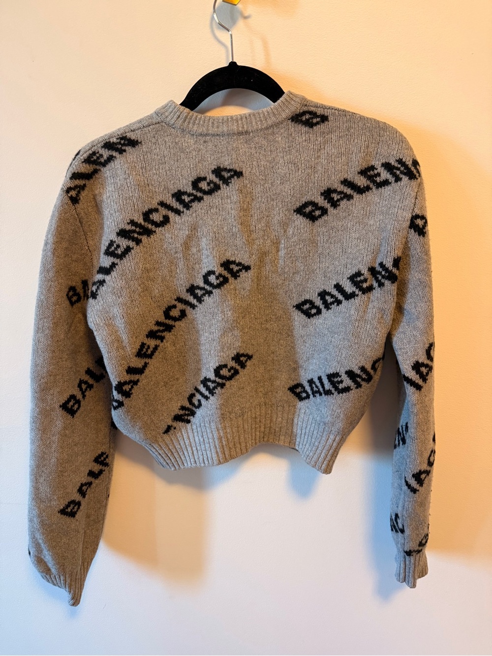 Balenciaga Cropped Crewneck Sweater with Logo - Picture 3 of 6